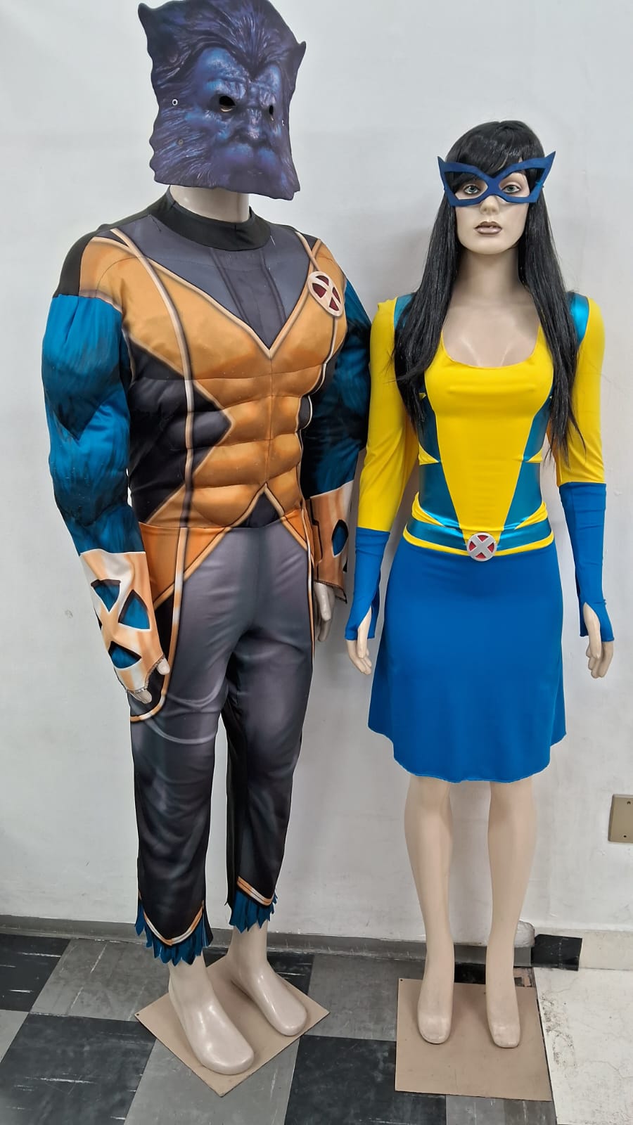 Wolverine Feminina e Fera X-Men 